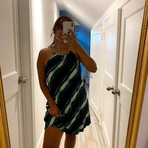 FOREVER 21 Green Patterned Dress